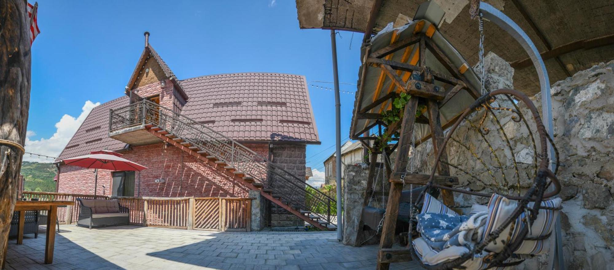 Dom Adonis Dilijan Exterior foto